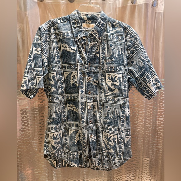 reyn spooner Other - Reyn Spooner Large blue (slight turquoise blue). Good condition